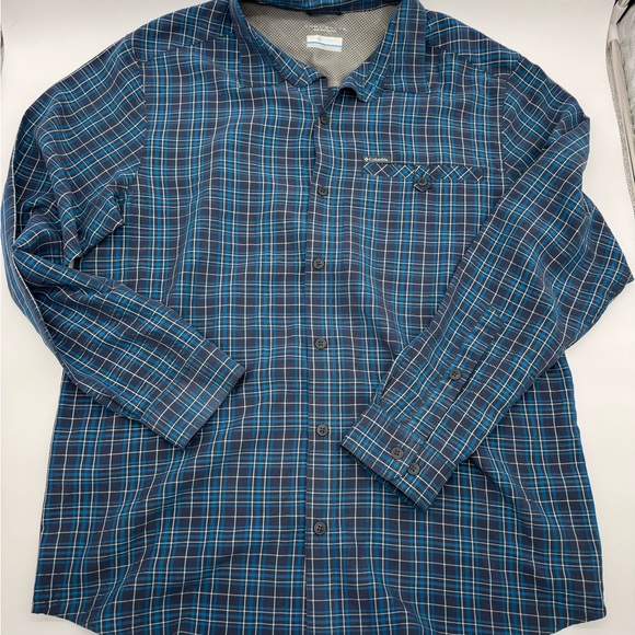 Columbia Navy/Black Checkered Omni Shade Outdoor Shirt, Size L - Picture 2 of 14